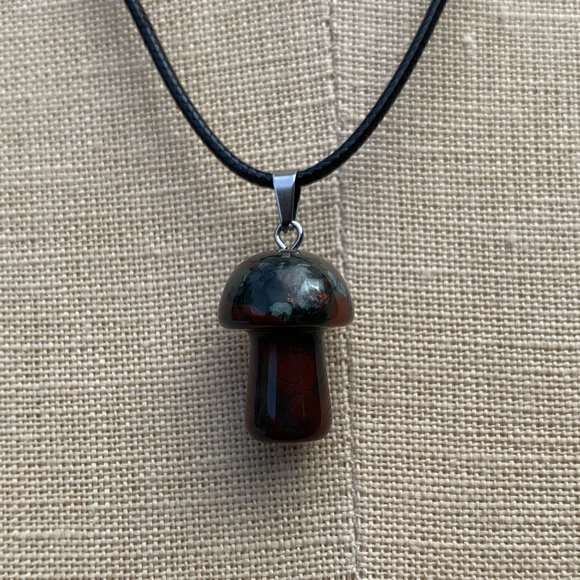 Handmade Genuine Stone Mushroom Amulet Necklace - Picture 13 of 14